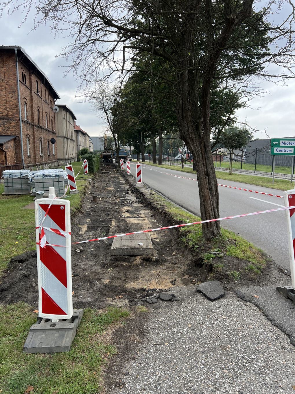 remont_chodnika_Lubliniecka.jpg