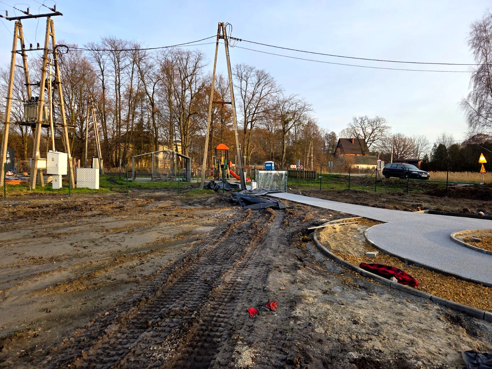 trwa_budowa_Bocian_Zielona (2).jpg