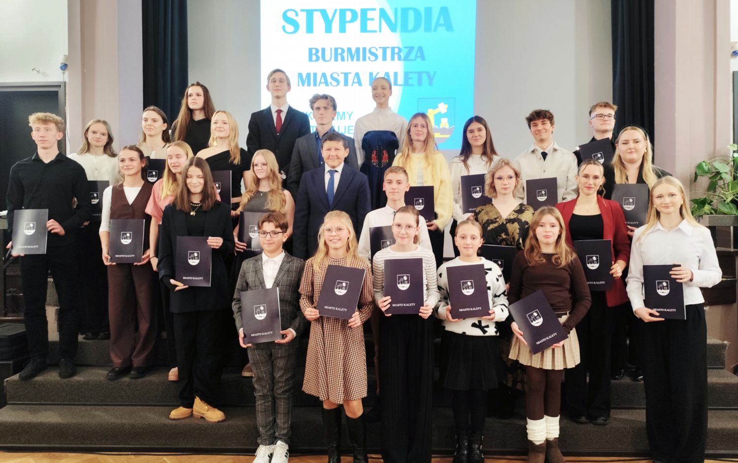 stypendia_burmistrza2025 (33).jpg