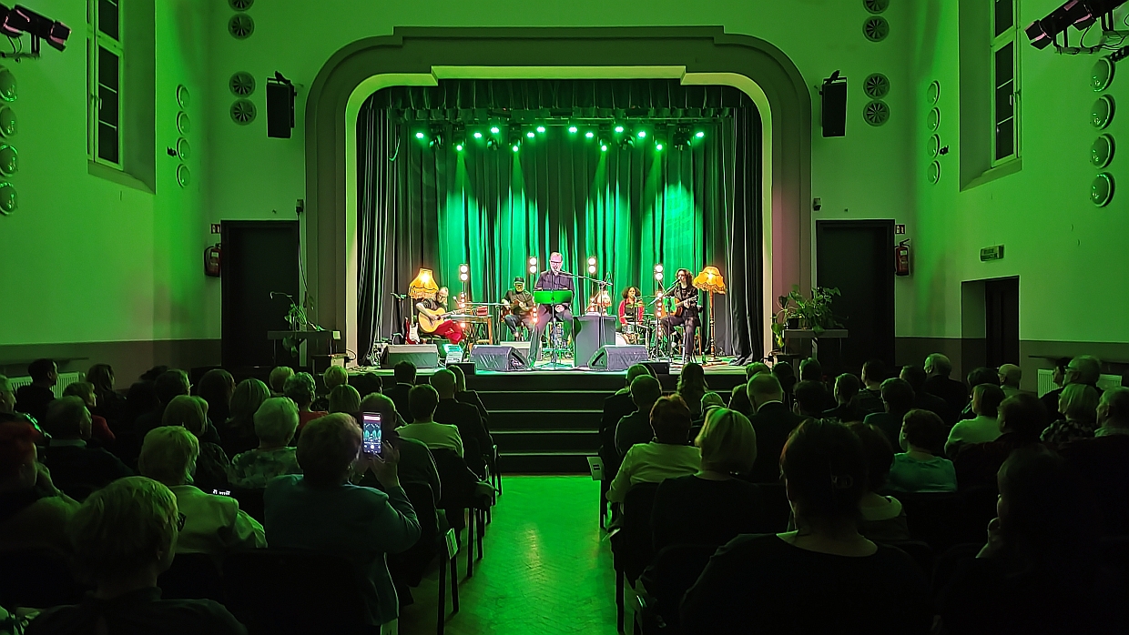 koncert_dzien_kobiet_2026_zmijewski (2).jpg