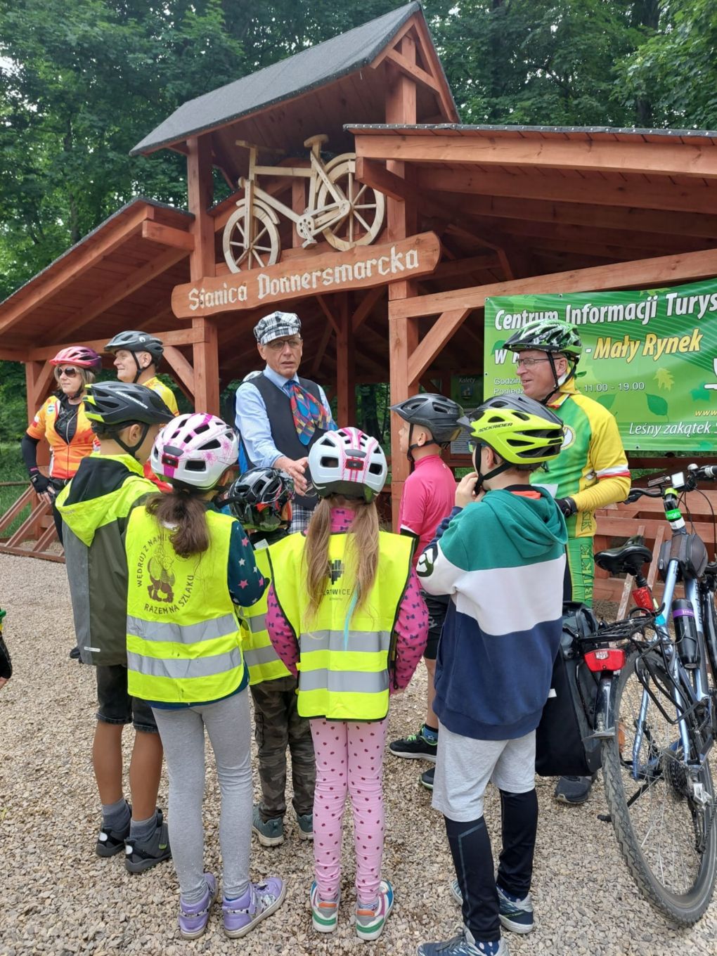 rajd_szlakiem_stanic2023 (5).jpg