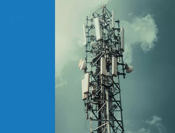 maszt telefonii komórkowej.jpg