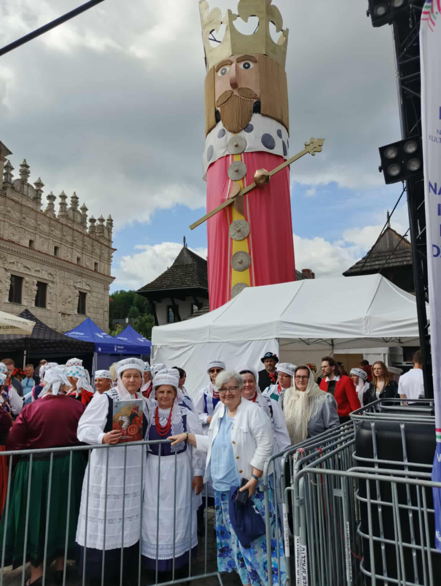 z basztą w tle 5.jpg