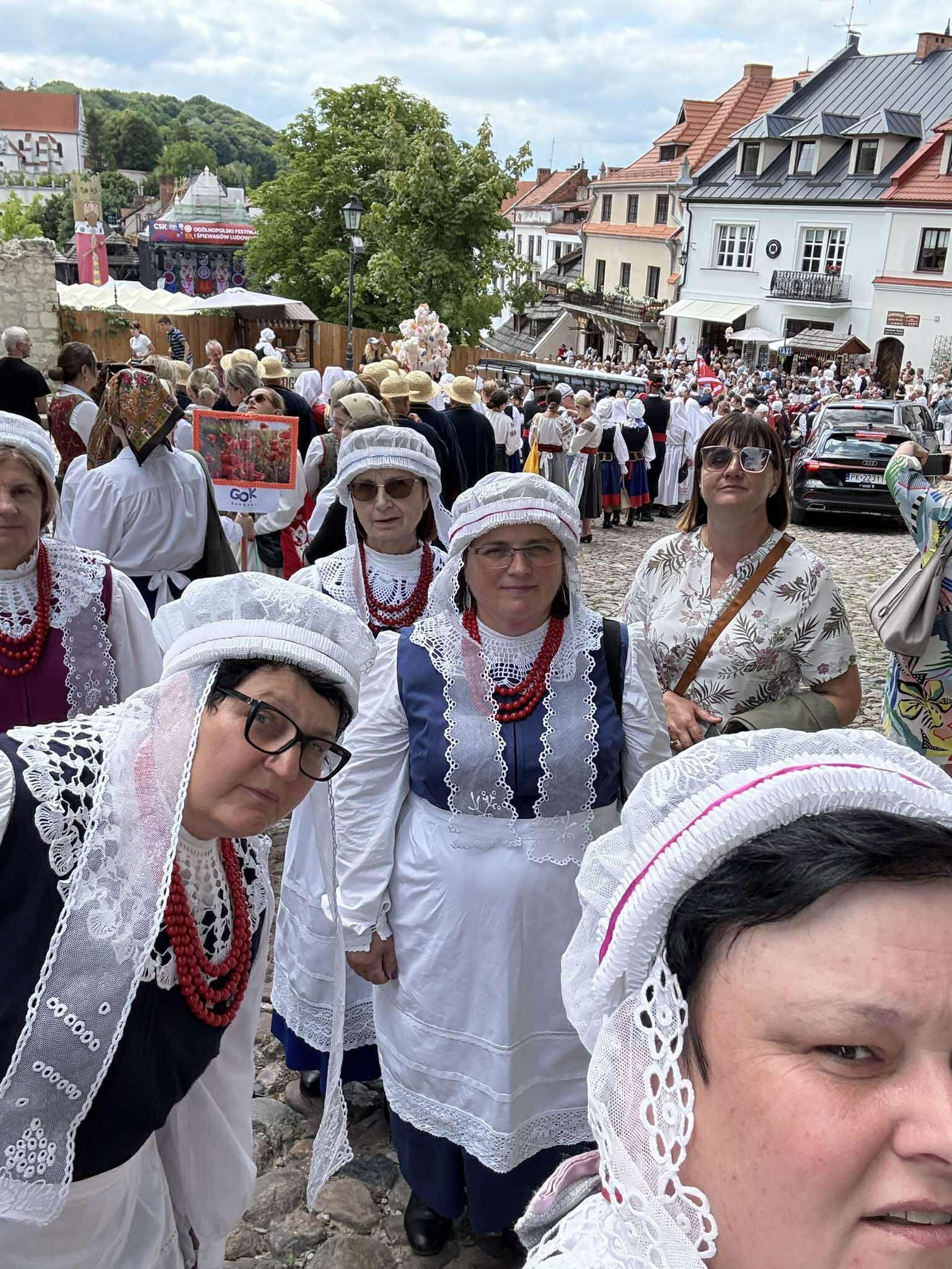 korowód 1.jpg