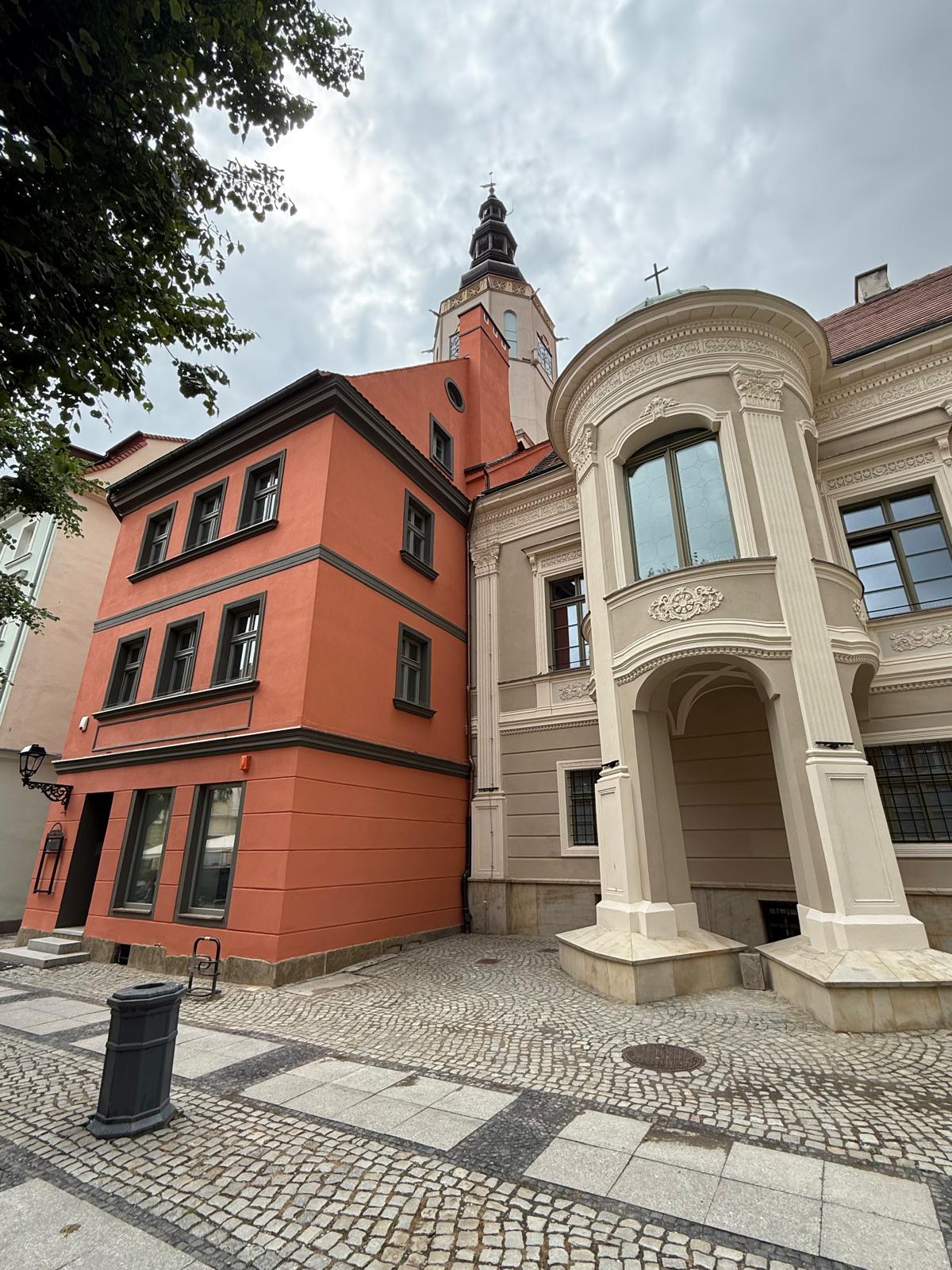 Teatr i zabytkowe kamienice w nowej odsłonie (2).jpg