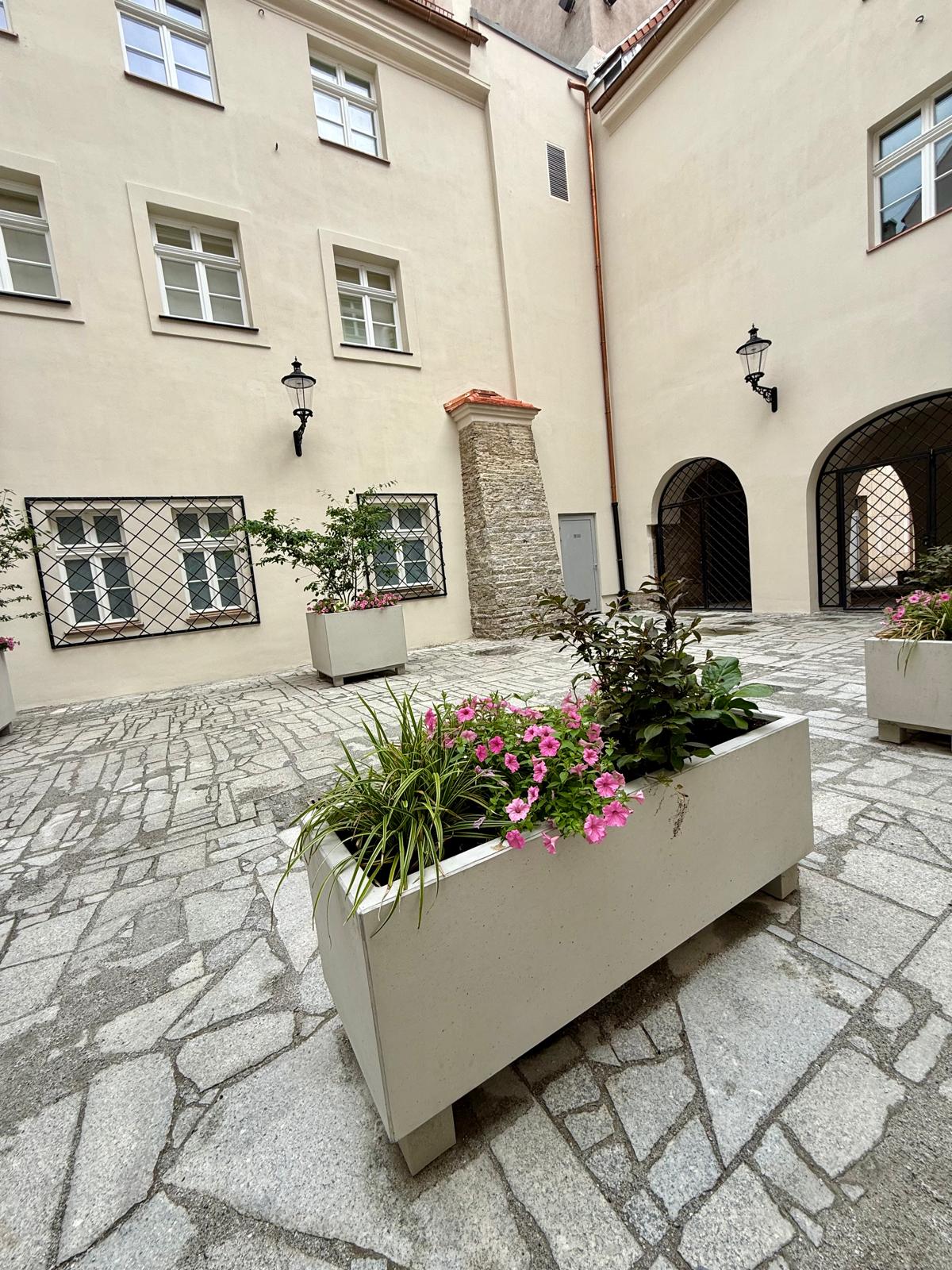 Teatr i zabytkowe kamienice w nowej odsłonie (3).jpg