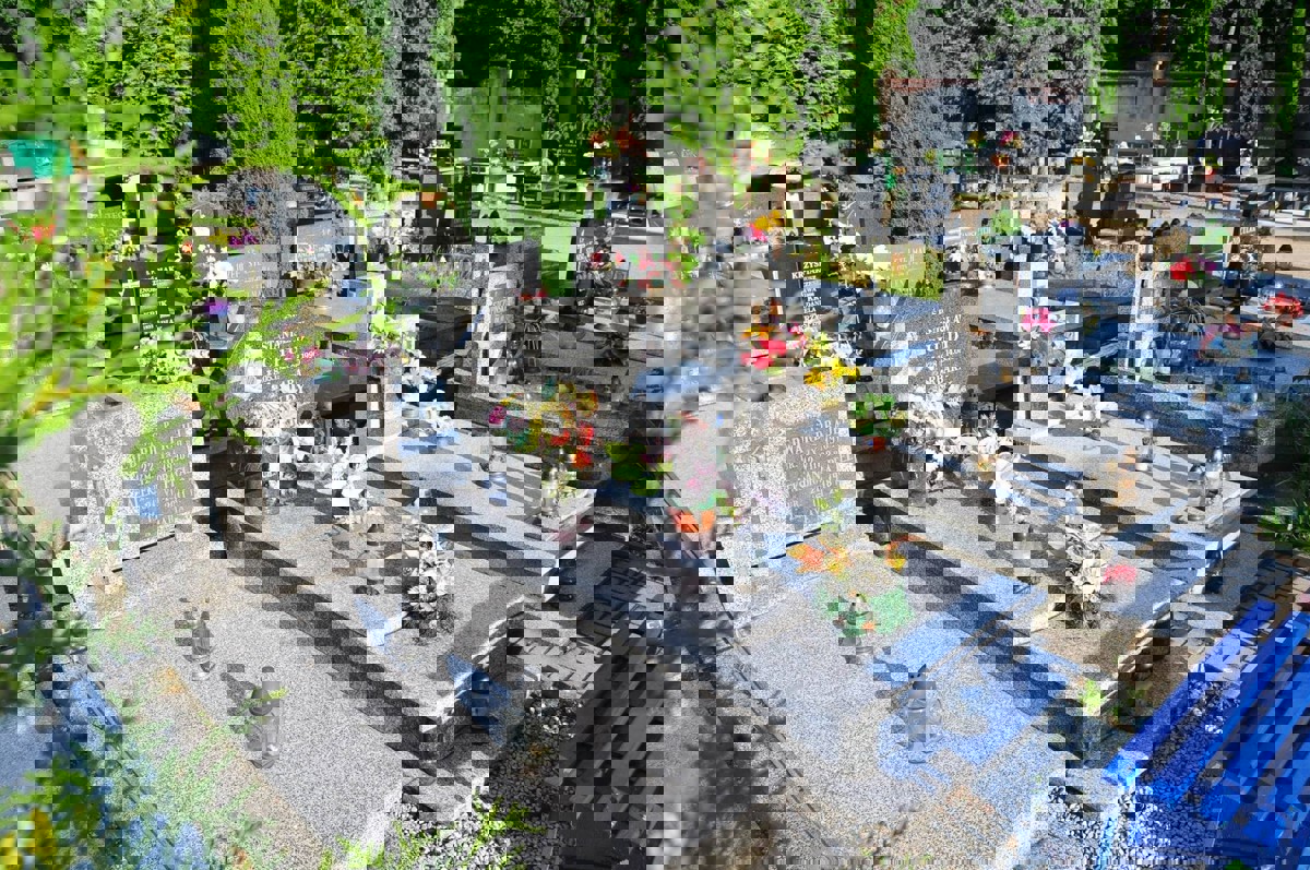 cmentarz Świdnica.jpeg