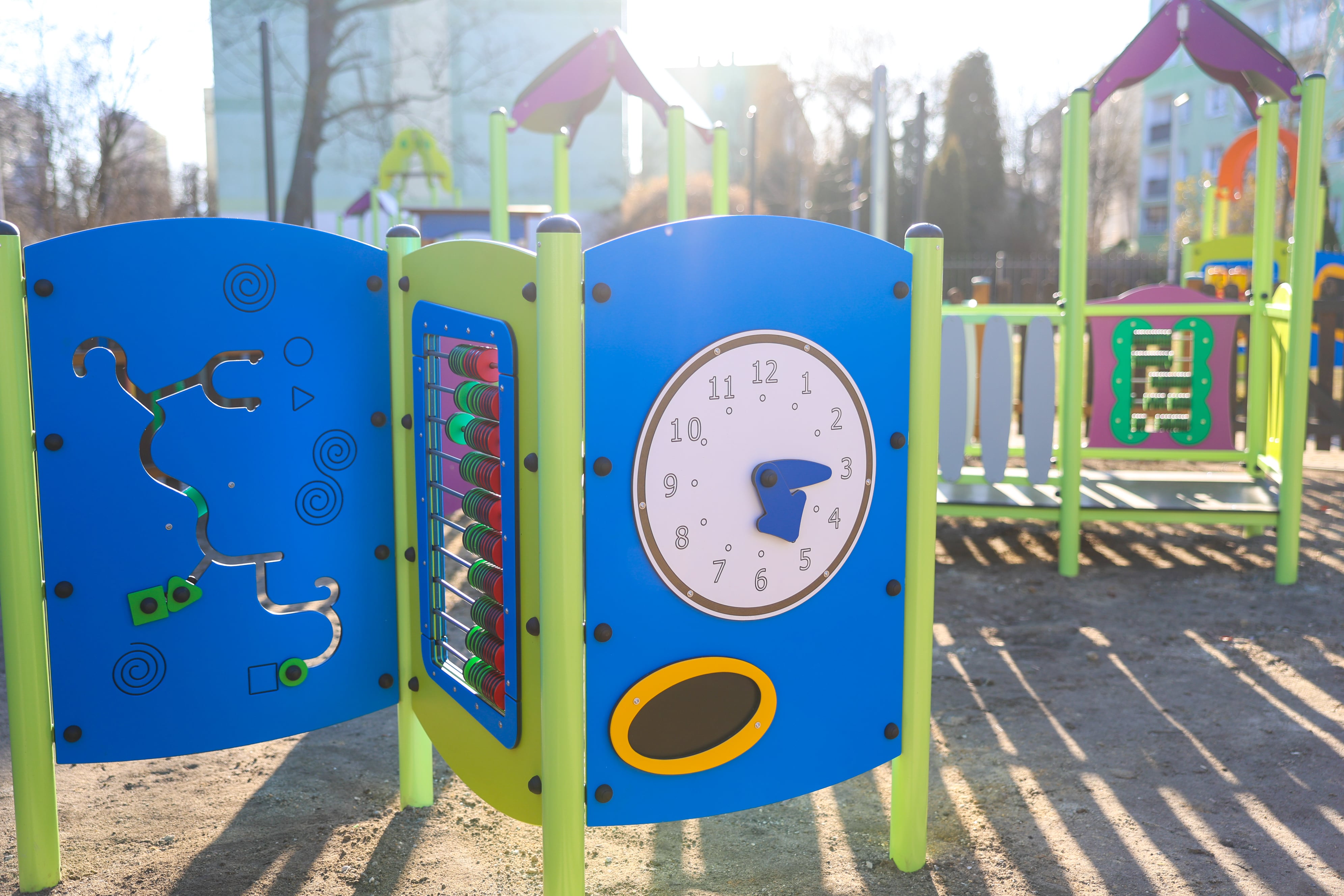 Place zabaw przy miejskich żłobkach przeszły prawdziwą metamorfozę (4).jpeg