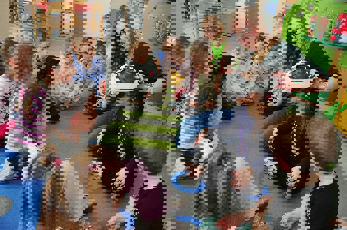 Świdnickie przedszkolaki odkrywają świat – nowoczesna edukacja, ekologia i wirtualna rzec (2).jpeg