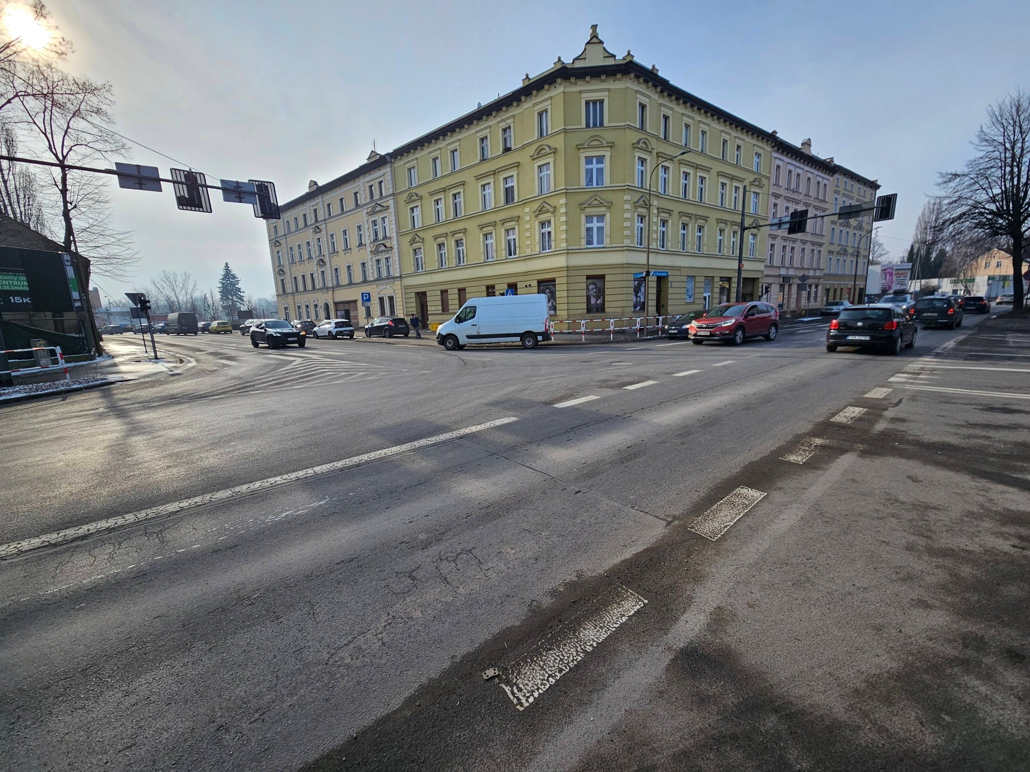 Miasto wspiera powiat - prawie 5 mln zł na rozbudowę skrzyżowania.jpeg