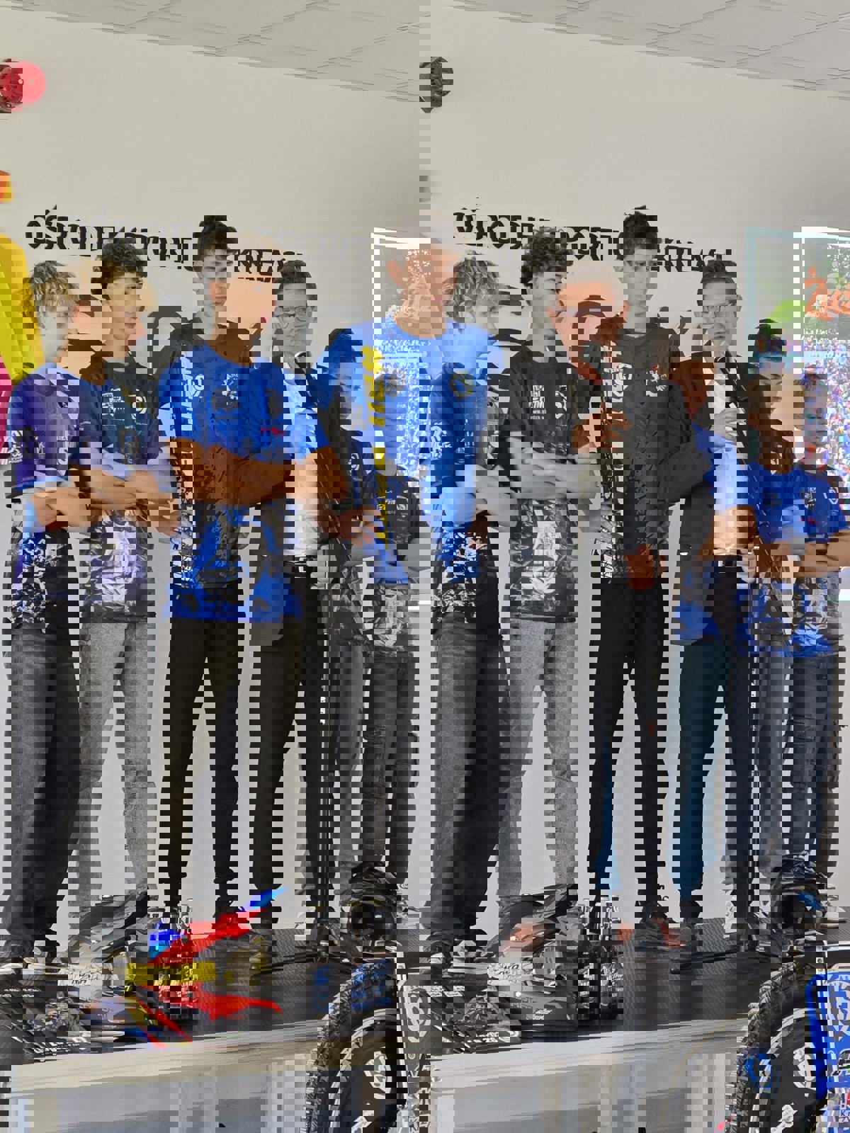 Żużlowcy szukają partnera biznesowego.jpg