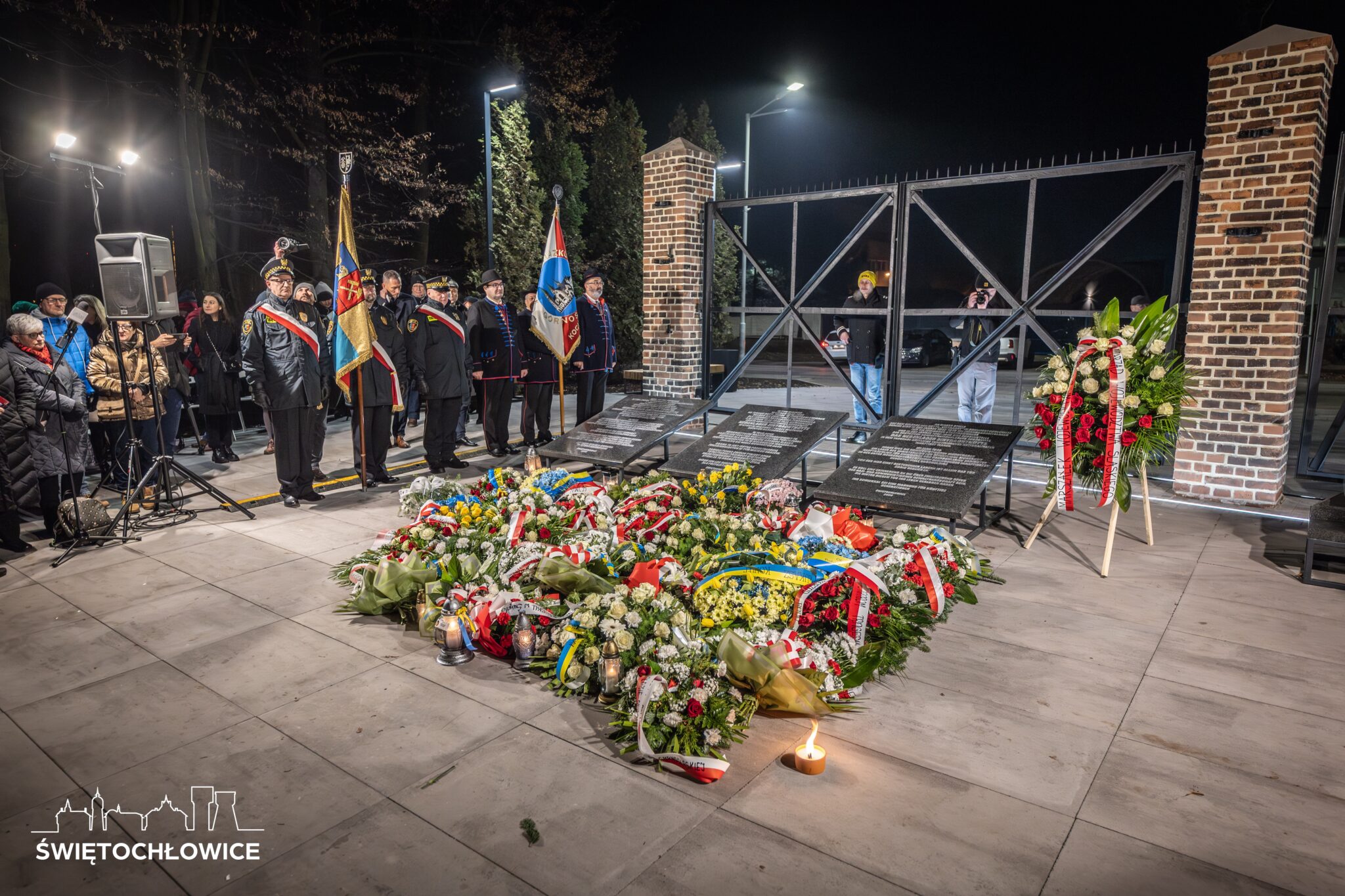 Uroczyste zakończenie obchodów.jpg