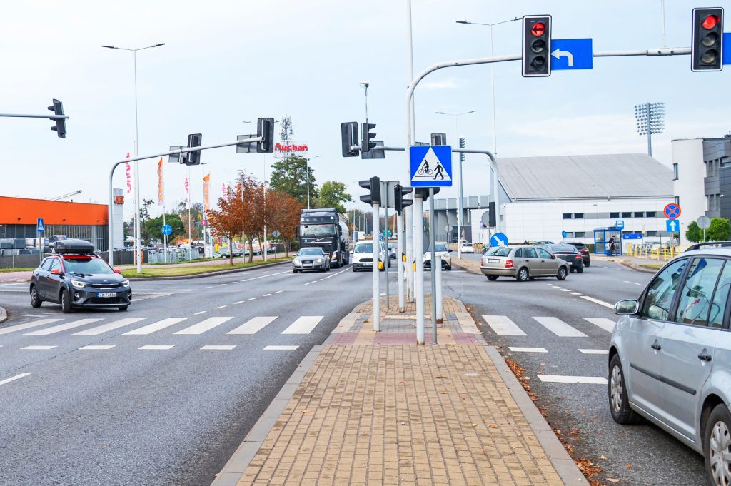 organizacja ruchu przy cmentarzu1.jpg