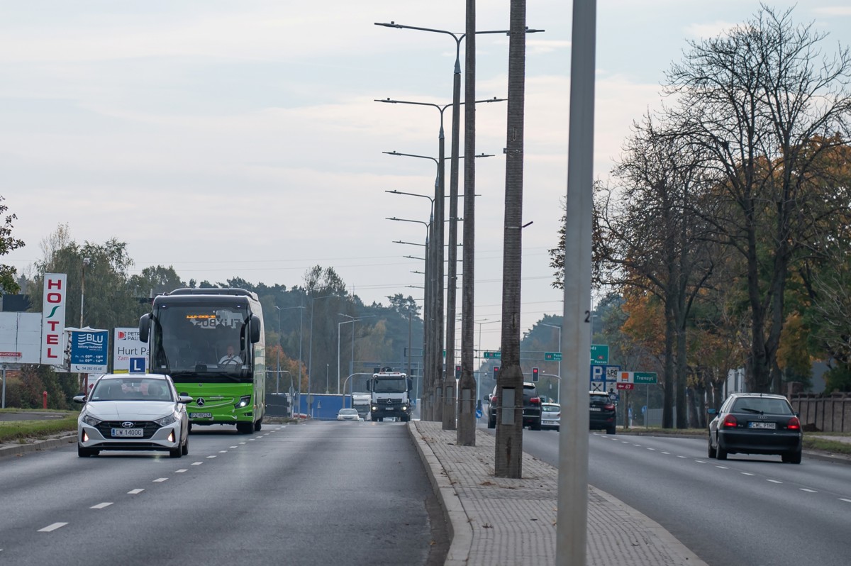 auta na ul.chopina.jpg