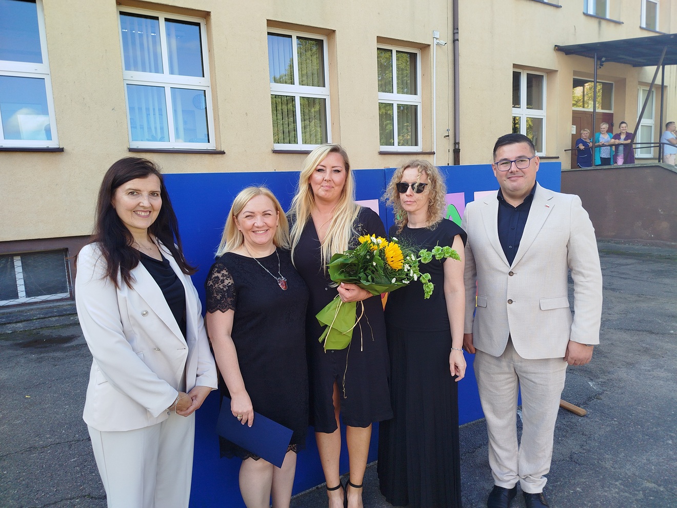 Podziekowania dla pani Anny Tabaki za wieloletnią współpracę.jpg