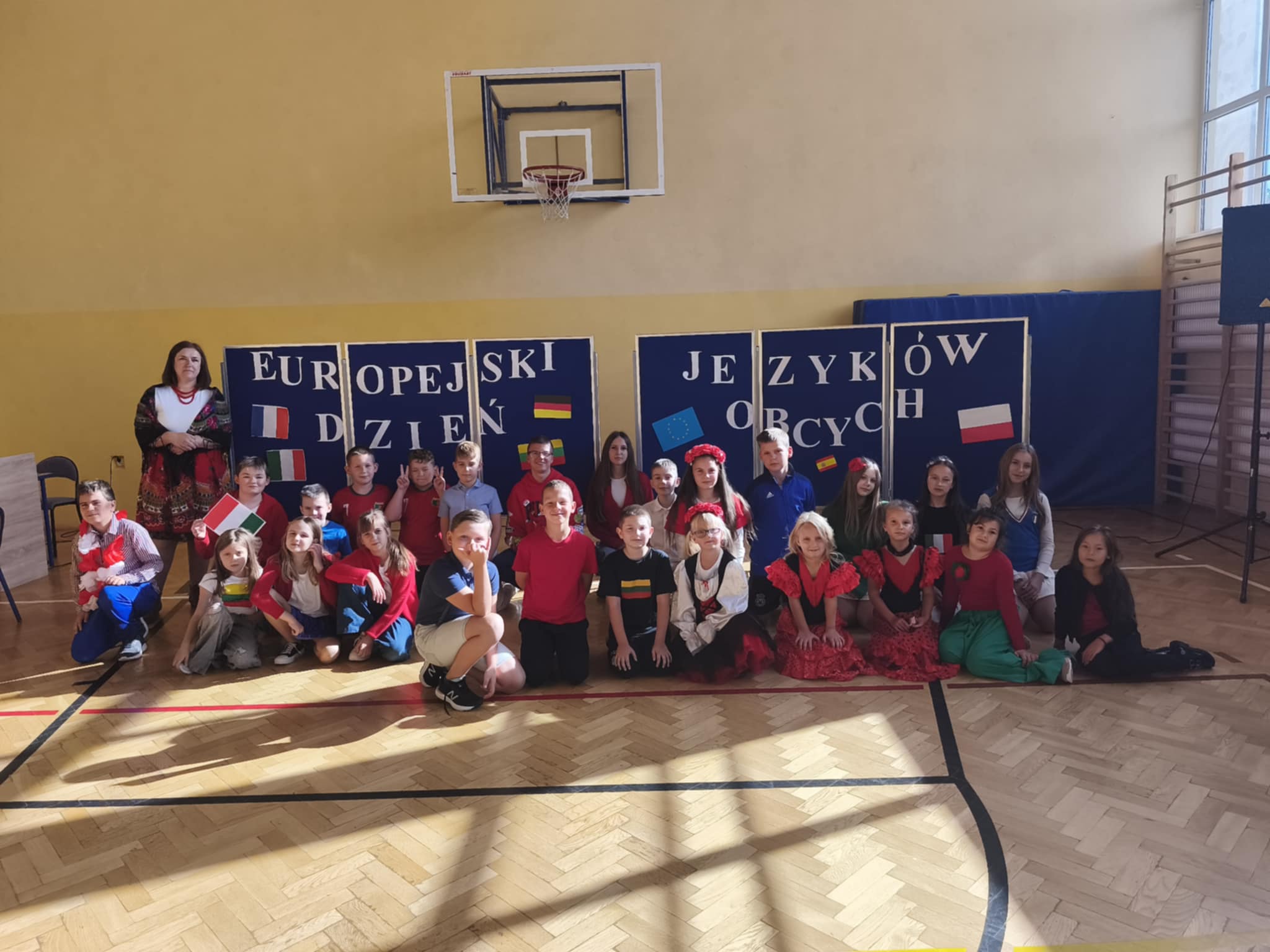 DZIEŃ JĘZYKÓW OBCYCH W SP3_1.jpeg